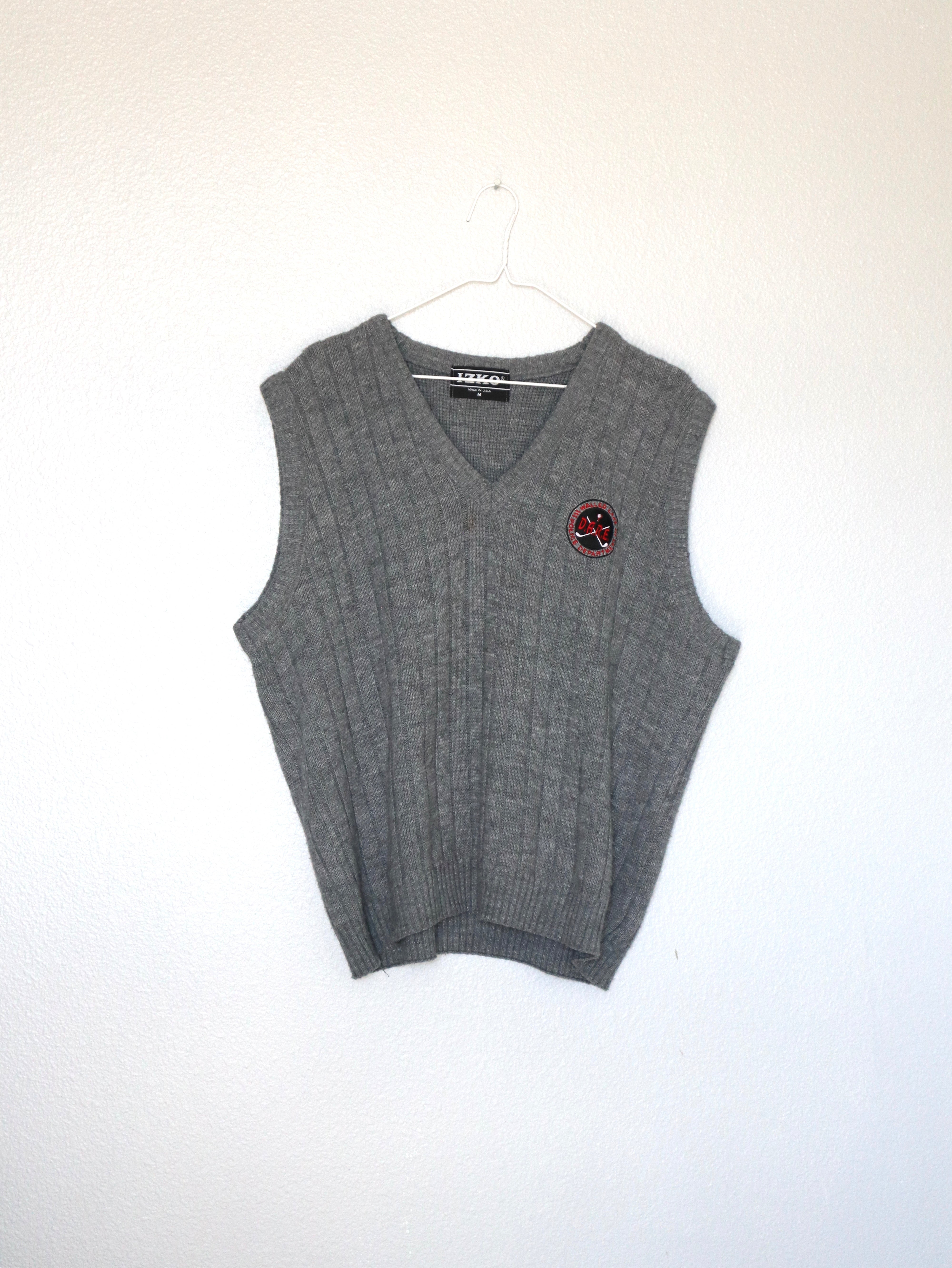 VTG DARE GOLF SWEATER VEST