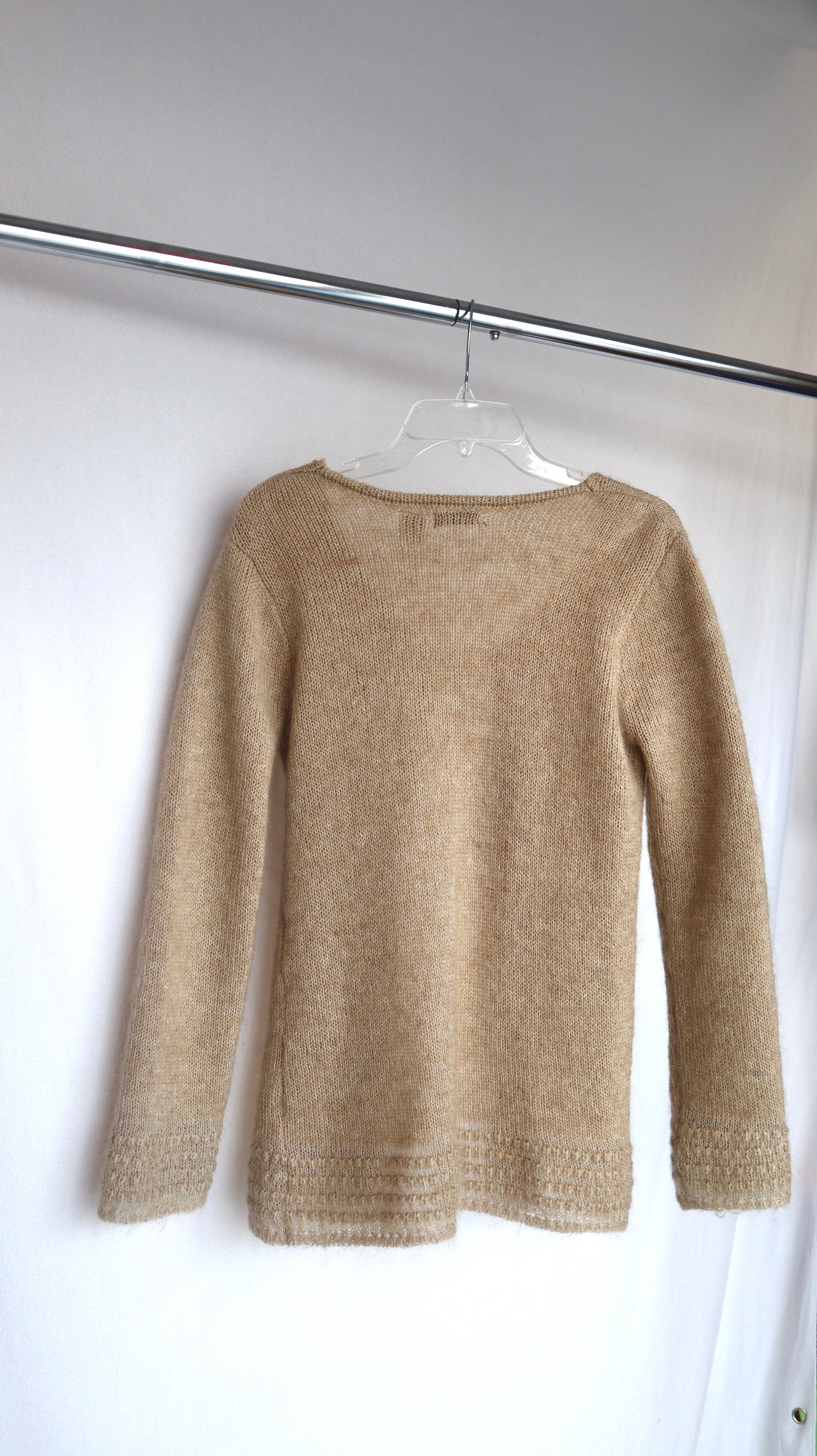 VINTAGE ENERGIE FRONT TIE SWEATER