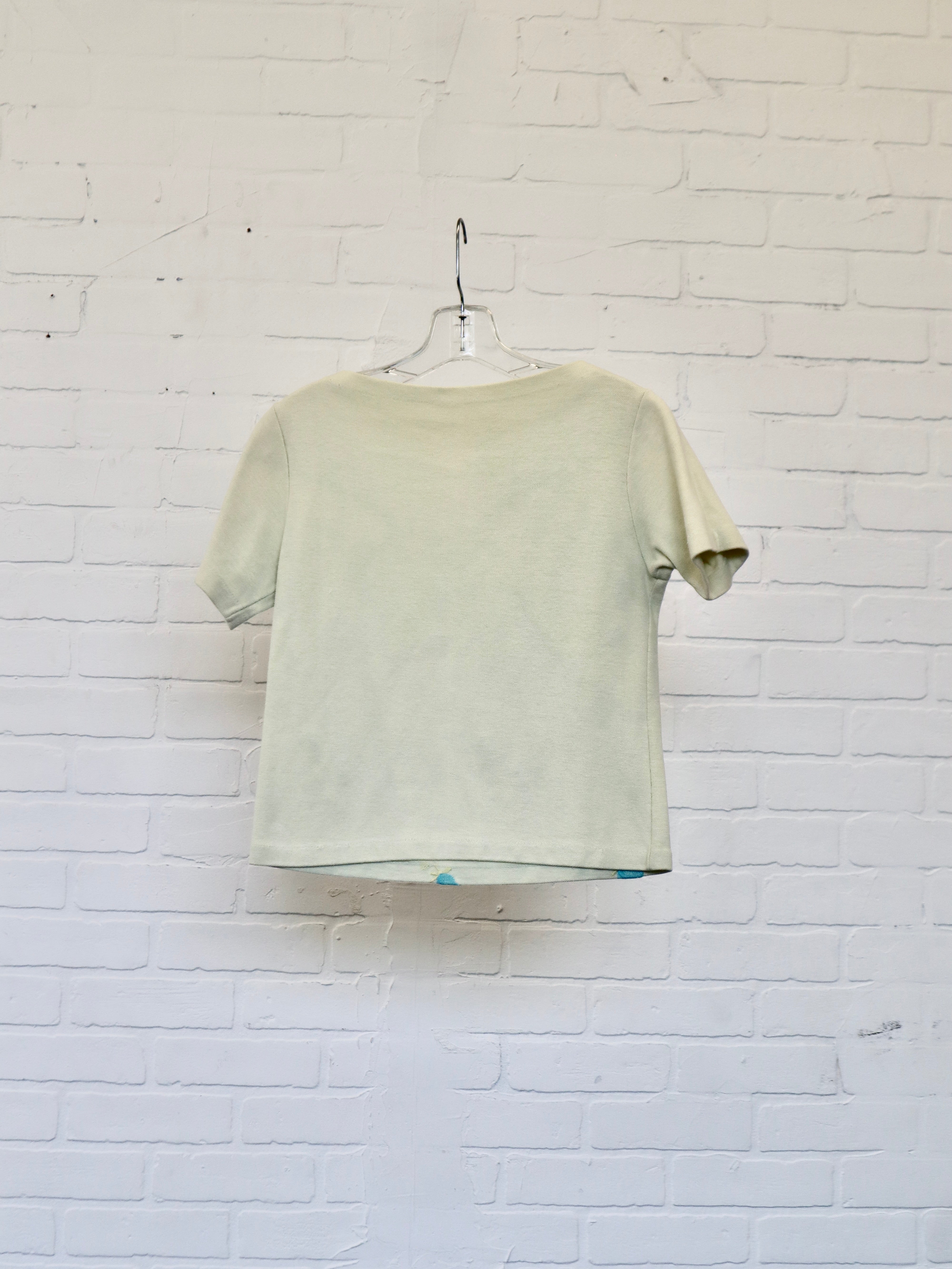 VTG 60s/70s EMBROIDERED ROSES TEE